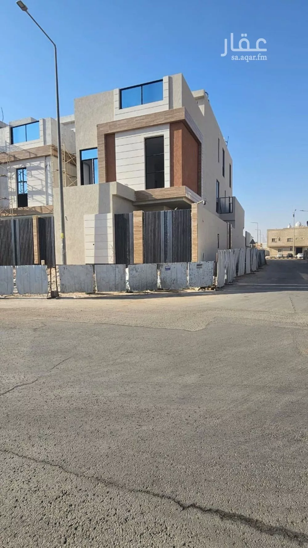 فيلا للبيع في شارع طريق الامام عبدالله بن سعود بن عبدالعزيز الفرعى, حي اليرموك, مدينة الرياض, منطقة الرياض 1 صورة