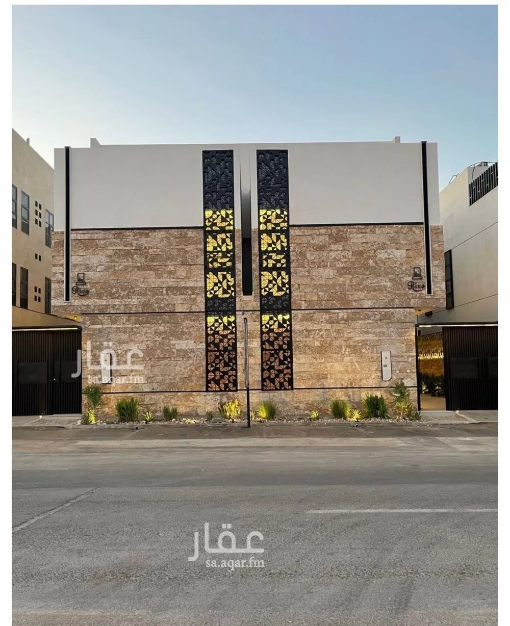 فيلا للبيع في شارع قطب الدين بن السلطان, حي المهدية, مدينة الرياض, منطقة الرياض 1 صورة