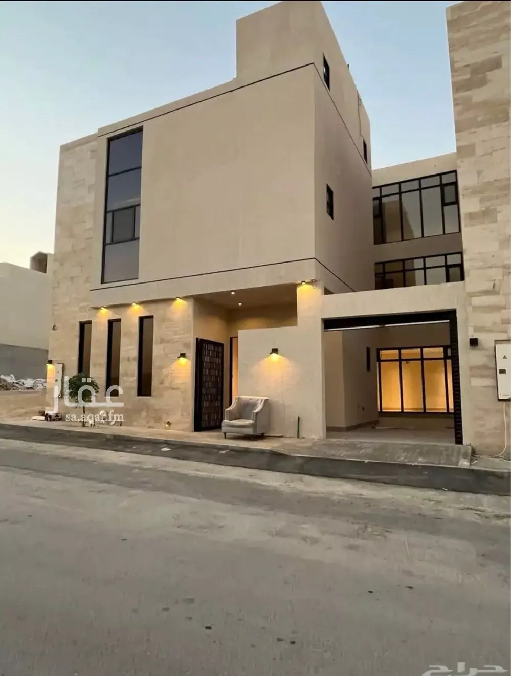 فيلا للبيع في شارع السيل الكبير, حي المهدية, مدينة الرياض, منطقة الرياض 1 صورة