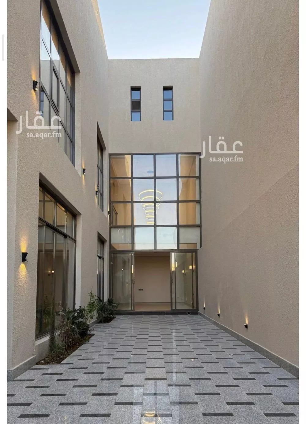 فيلا للبيع في شارع علي الجمال, حي المهدية, مدينة الرياض, منطقة الرياض 1 صورة