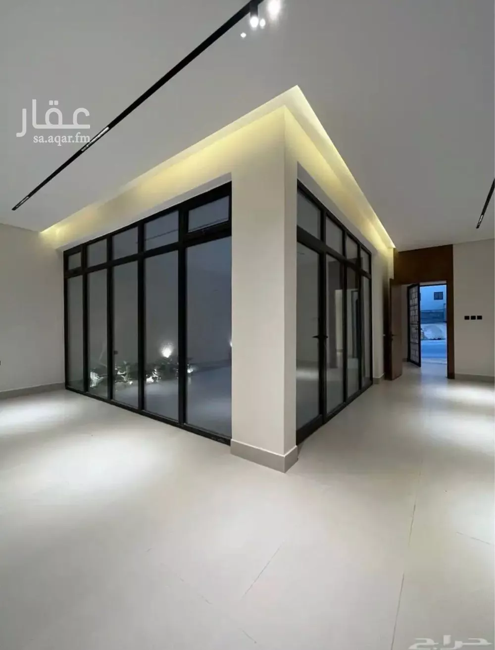 فيلا للبيع في شارع السيل الكبير, حي المهدية, مدينة الرياض, منطقة الرياض 1 صورة