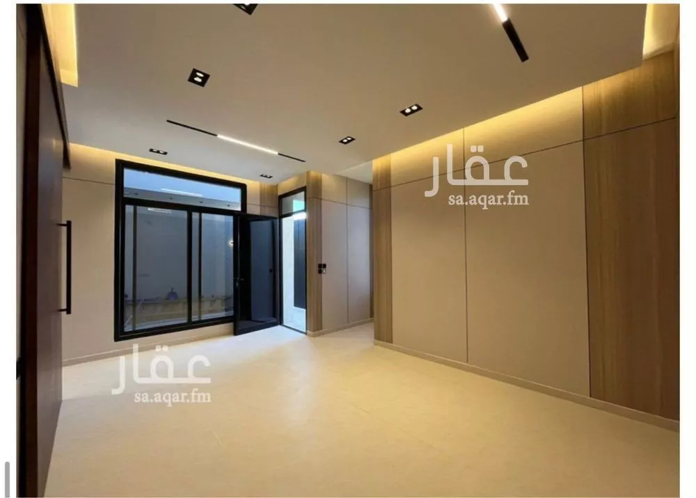 فيلا للبيع في شارع السيل الكبير, حي المهدية, مدينة الرياض, منطقة الرياض 1 صورة