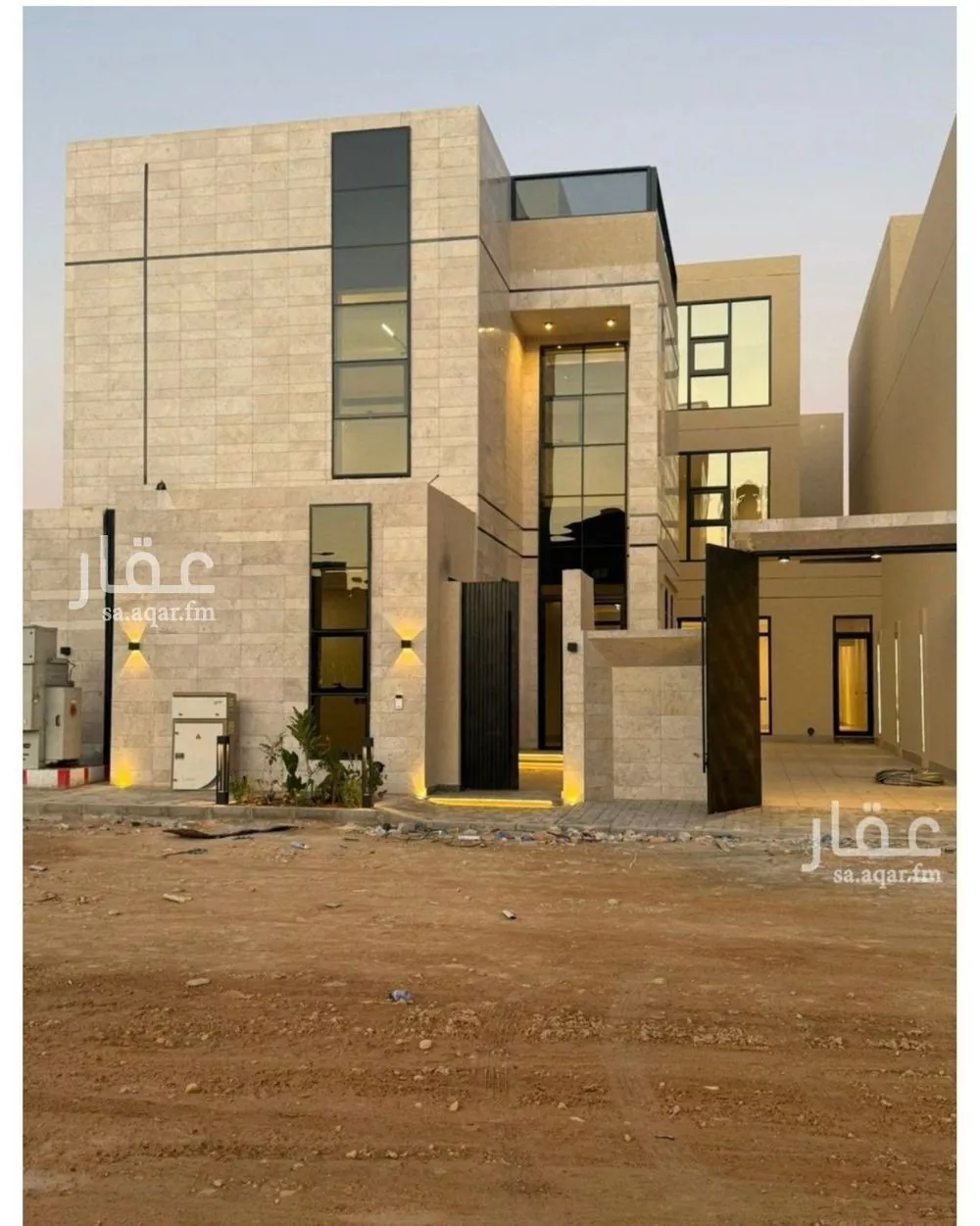 فيلا للبيع في شارع السيل الكبير, حي المهدية, مدينة الرياض, منطقة الرياض 1 صورة