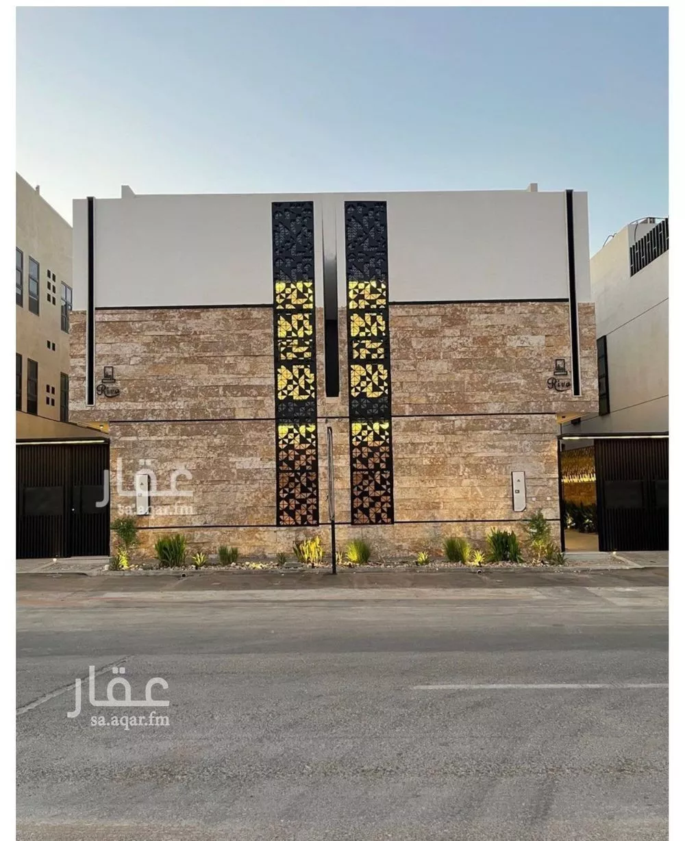 فيلا للبيع في شارع قطب الدين بن السلطان, حي المهدية, مدينة الرياض, منطقة الرياض 1 صورة