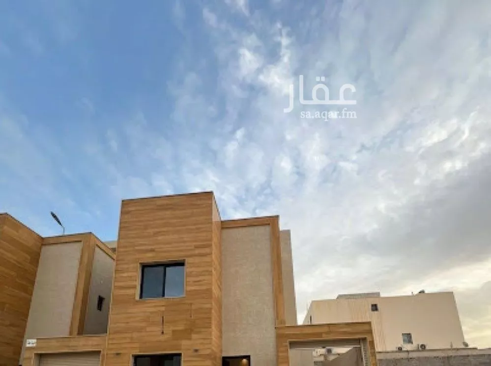 فيلا للبيع في شارع أبي الزناد, حي المهدية, مدينة الرياض, منطقة الرياض 1 صورة