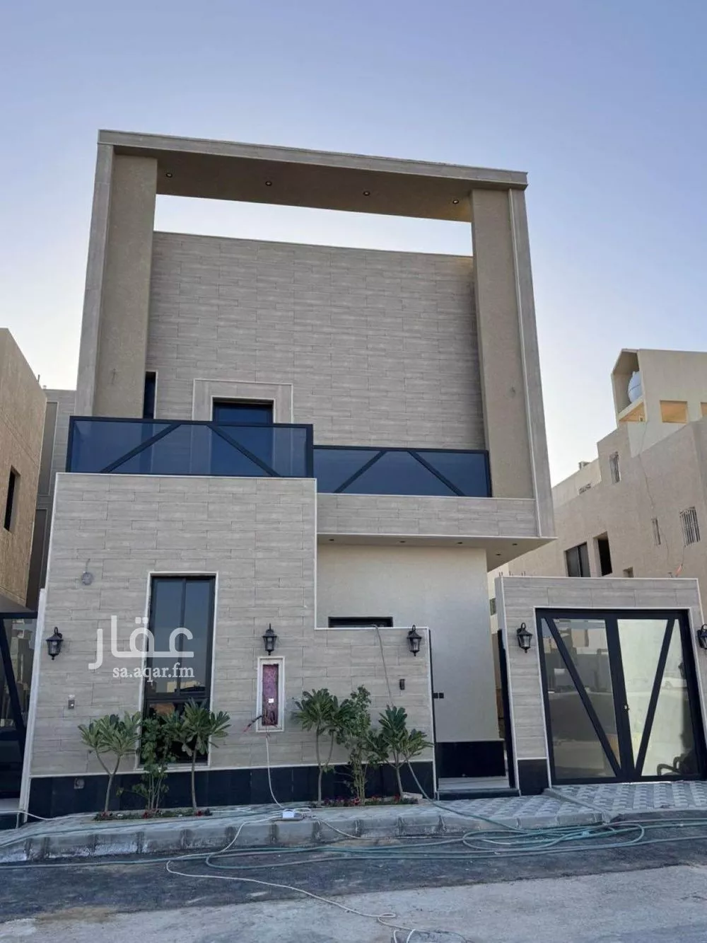 فيلا للبيع في شارع السيل الكبير, حي المهدية, مدينة الرياض, منطقة الرياض 1 صورة