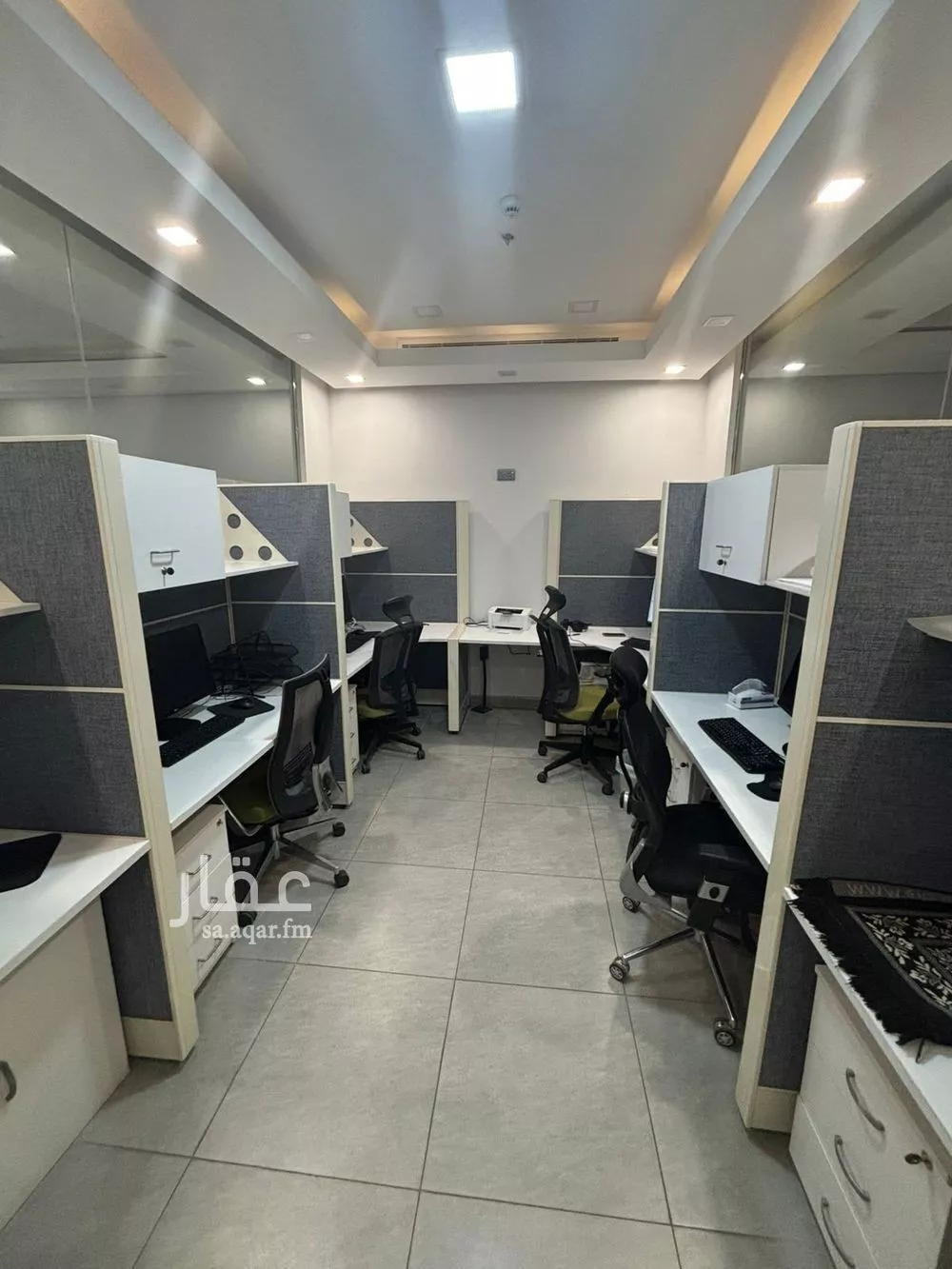مكتب تجاري للإيجار في شارع طريق الملك عبدالعزيز, حي الغدير, مدينة الرياض, منطقة الرياض 1 صورة
