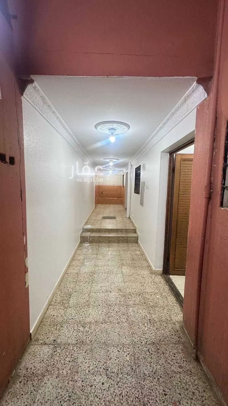 شقة للإيجار في شارع سوارق ، حي المحالة ، أبها ، منطقة عسير 1 صورة