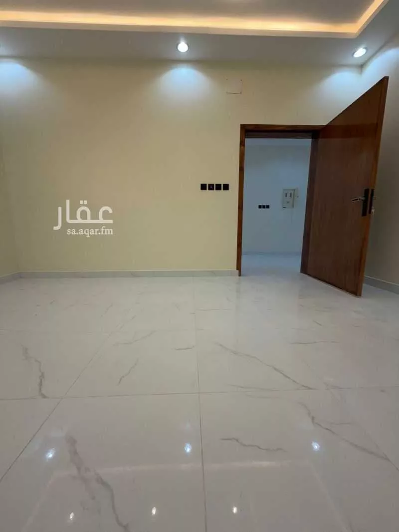 فيلا للبيع في شارع القاع القديم, حي سلطانة, مدينة أبها, منطقة عسير 1 صورة