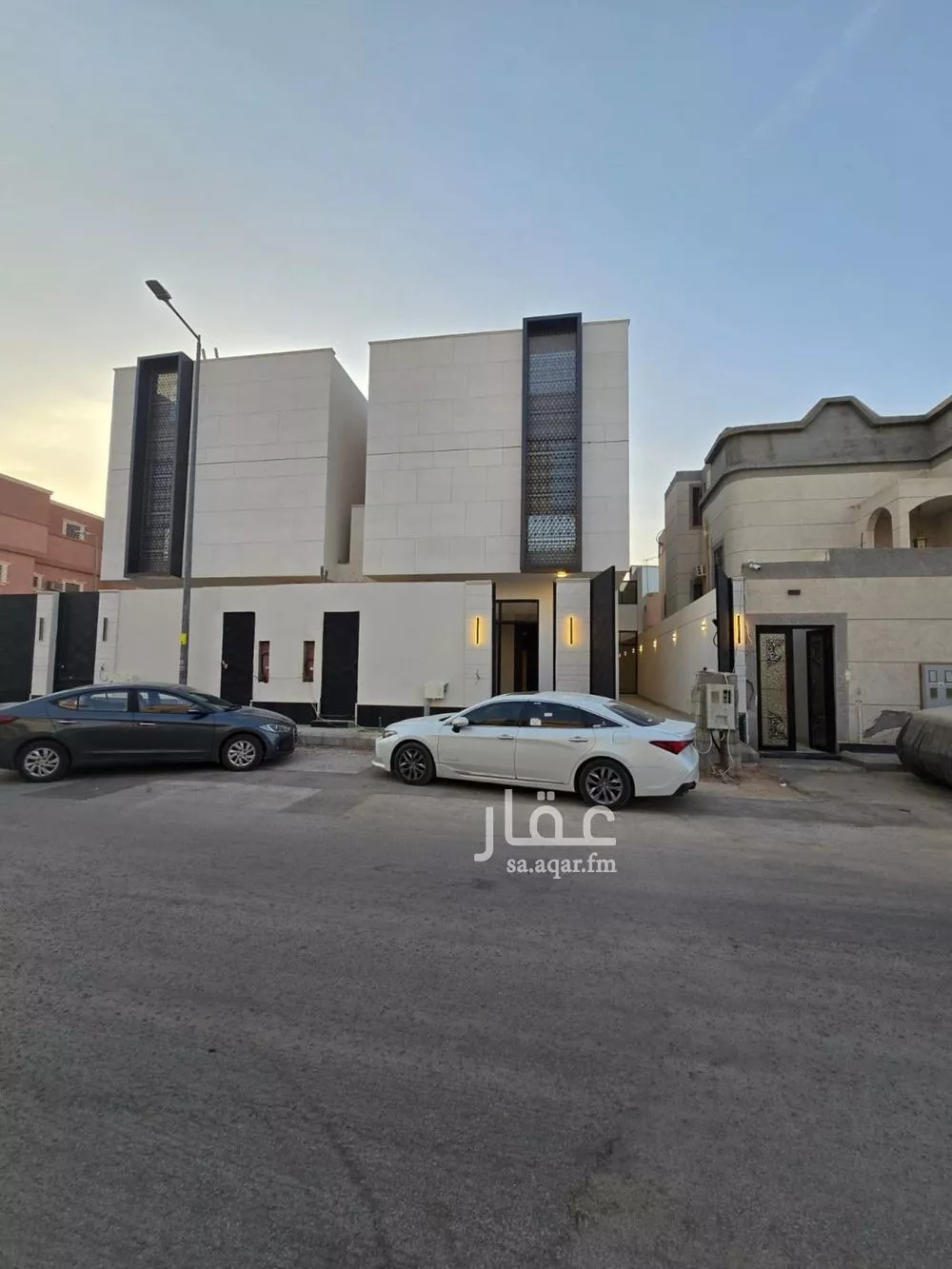 فيلا للبيع في شارع شريح الخزاعي, حي الخليج, مدينة الرياض, منطقة الرياض 1 صورة