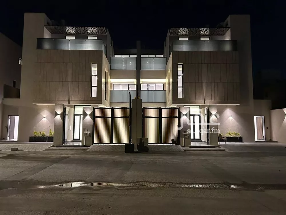 دور للبيع في شارع عبدالواحد السلمي, حي العارض, مدينة الرياض, منطقة الرياض 1 صورة