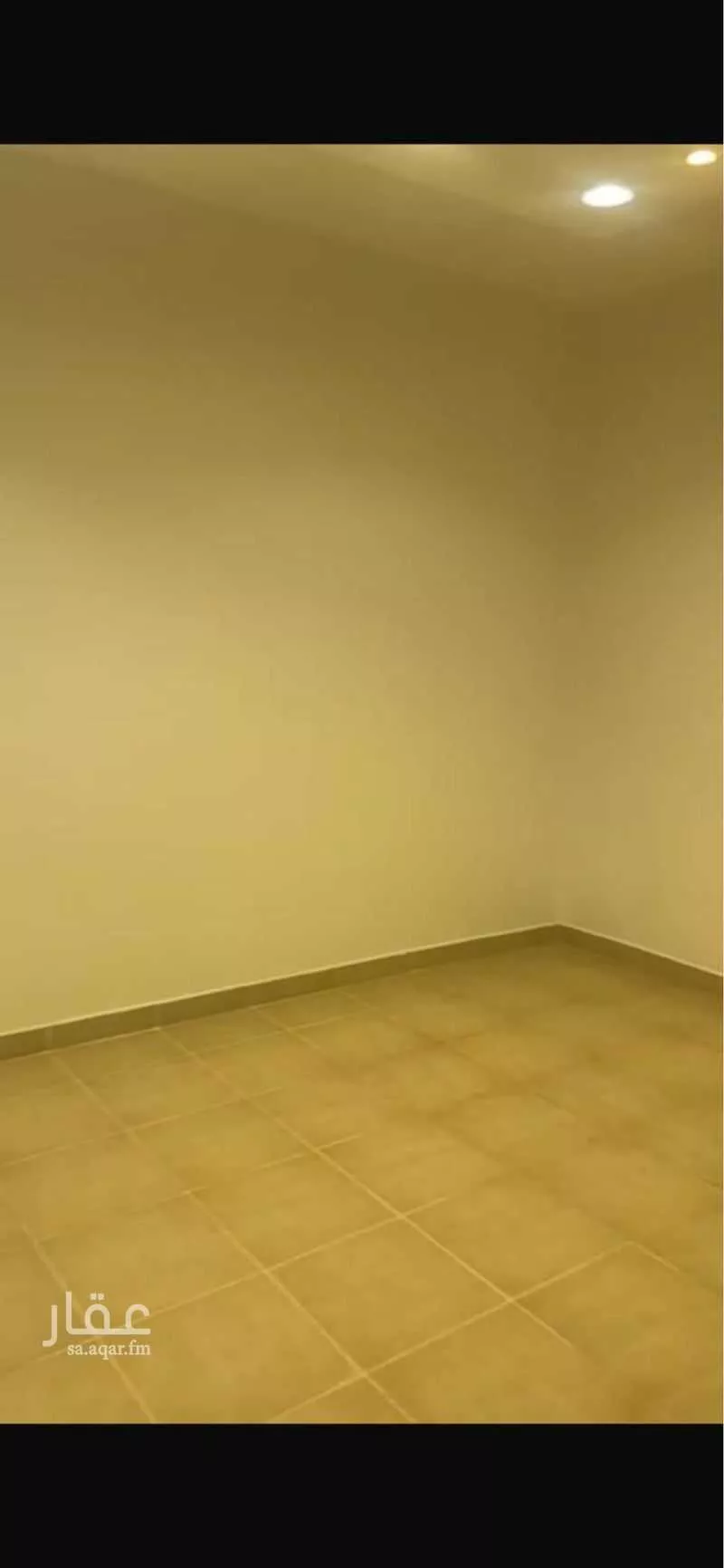 فيلا للإيجار في شارع رفاعة بن عرابة, حي العوالي, مدينة الرياض, منطقة الرياض 1 صورة