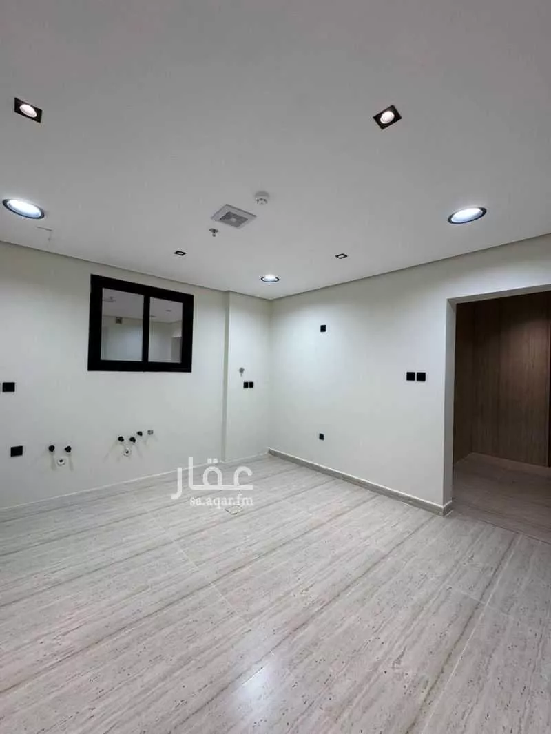 شقة للبيع في شارع الفضل بن عباس, حي ضاحية الملك فهد, مدينة الدمام, المنطقة الشرقية 1 صورة