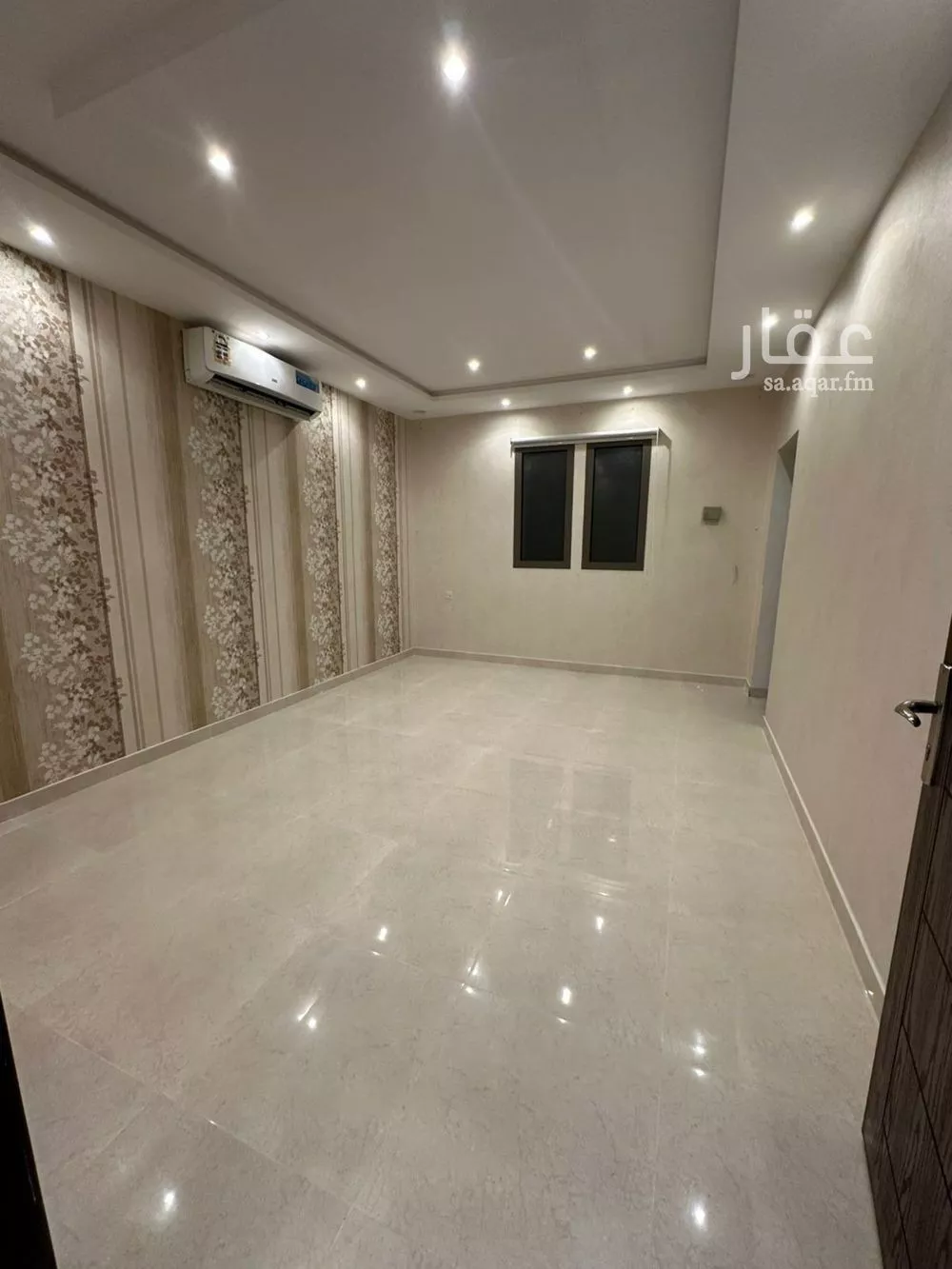 فيلا للإيجار في شارع رقم 332, حي ظهرة لبن, مدينة الرياض, منطقة الرياض 1 صورة