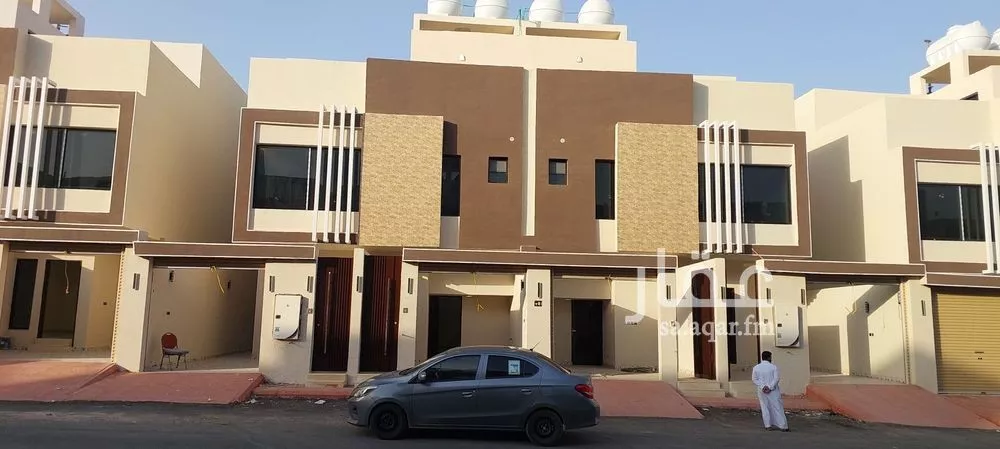 فيلا للبيع في شارع طيبه, حي طيبة, مدينة الرياض, منطقة الرياض 1 صورة