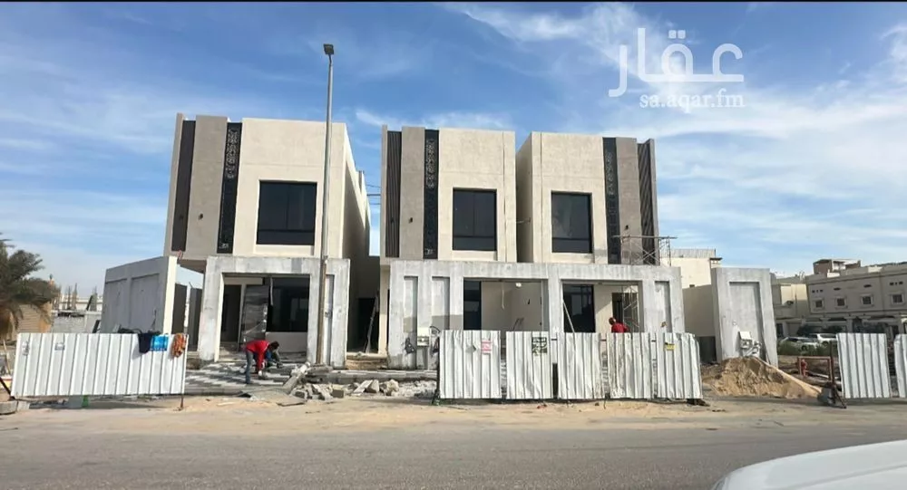 فيلا للبيع في شارع الاخلاص, حي الصواري, مدينة الخبر, المنطقة الشرقية 1 صورة