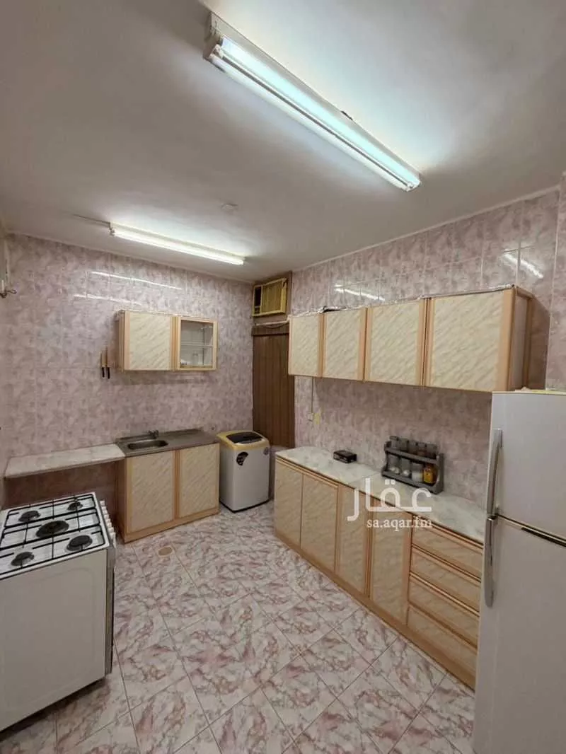 شقة للبيع في شارع 4 محبس الجن ، حي العزيزية ، مكة ، منطقة مكة المكرمة 1 صورة