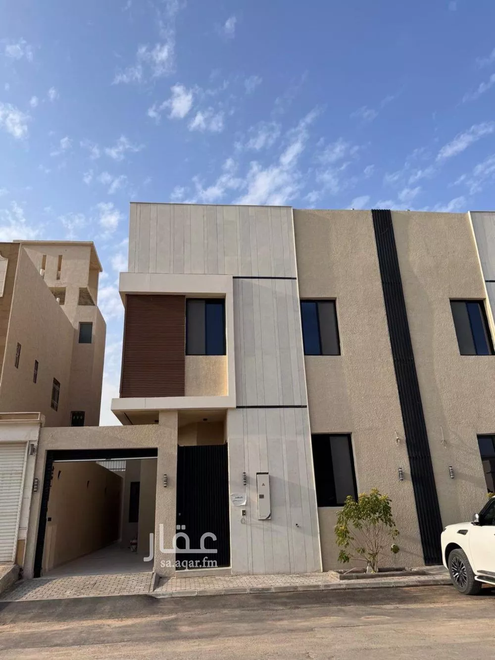 فيلا للبيع في شارع السيل الكبير, حي المهدية, مدينة الرياض, منطقة الرياض 1 صورة