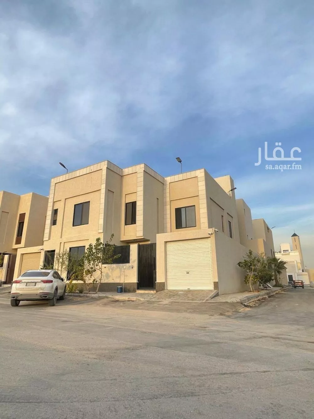 فيلا للبيع في شارع أبي موسى المديني, حي المهدية, مدينة الرياض, منطقة الرياض 1 صورة