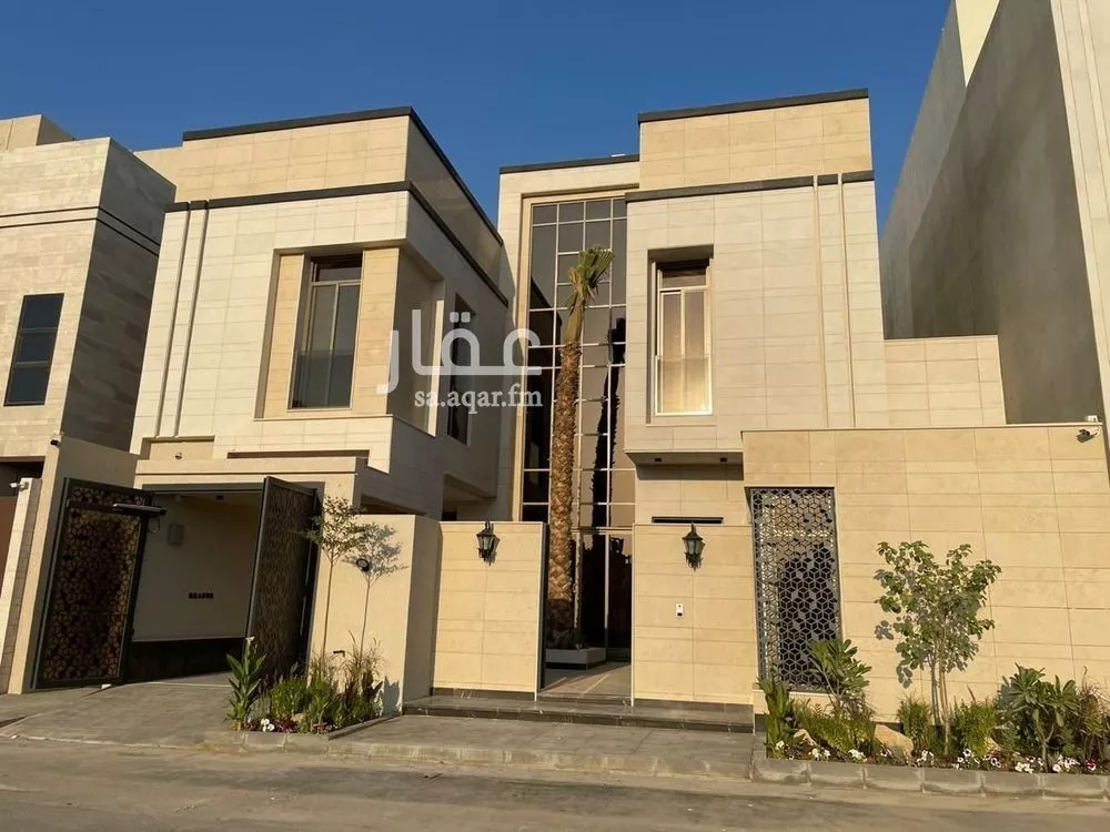 فيلا للبيع في شارع أبي العباس الصقلي, حي المهدية, مدينة الرياض, منطقة الرياض 1 صورة