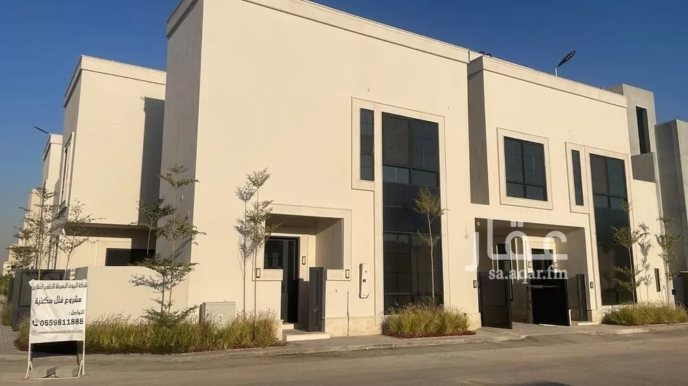 فيلا للبيع في شارع محمد بن أبي بكر القيم, حي المهدية, مدينة الرياض, منطقة الرياض 1 صورة