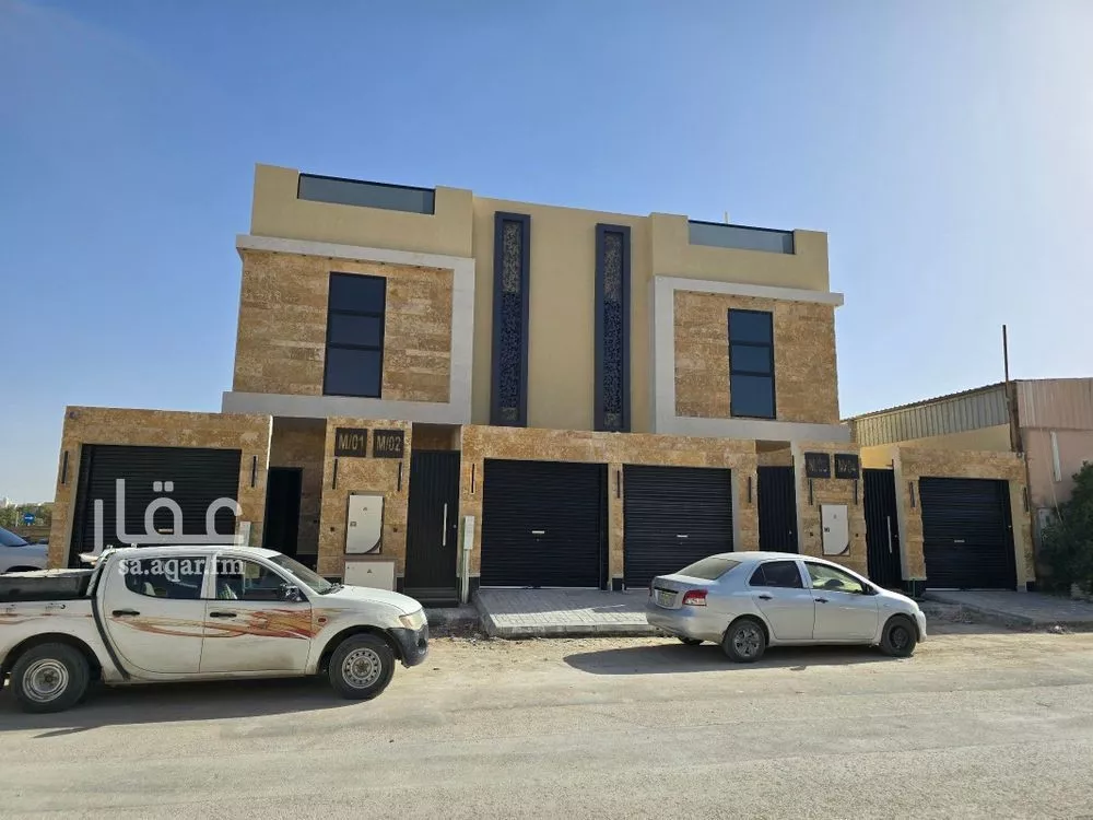 فيلا للبيع في شارع احمد بن ابراهيم الفوني, حي العارض, مدينة الرياض, منطقة الرياض 1 صورة