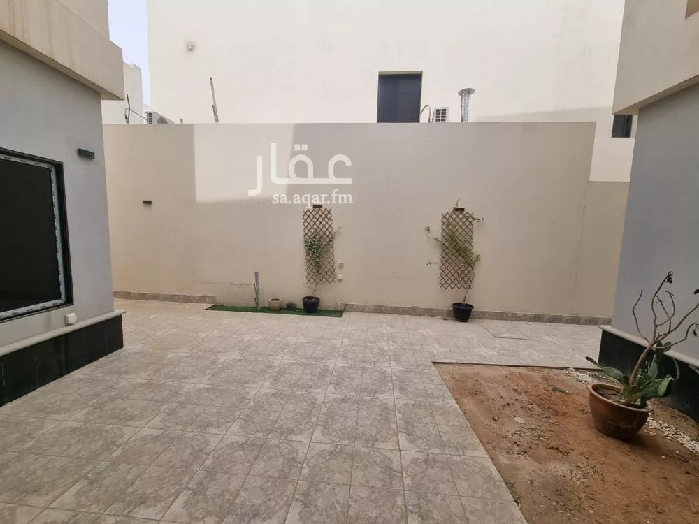 فيلا للإيجار في شارع المشرقية, حي الجنادرية, مدينة الرياض, منطقة الرياض 1 صورة