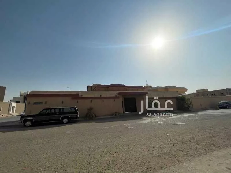 فيلا للبيع في شارع المعتمد بن عياد ، حي الاندلس ، الخرج ، الخرج 1 صورة