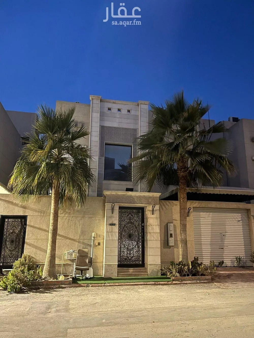 فيلا للبيع في شارع الصفصاف, حي العارض, مدينة الرياض, منطقة الرياض 1 صورة