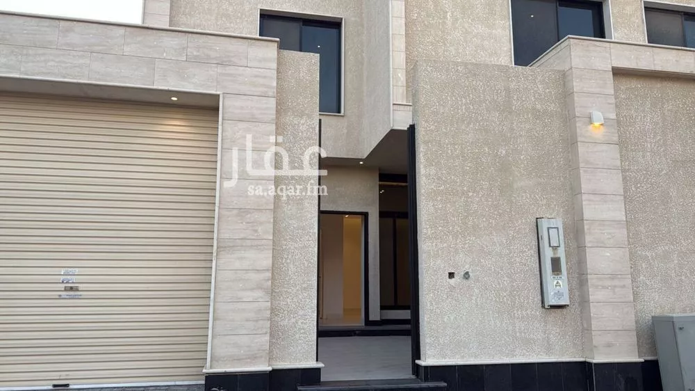 فيلا للبيع في شارع إسماعيل بن أبي اليسر, حي العارض, مدينة الرياض, منطقة الرياض 1 صورة