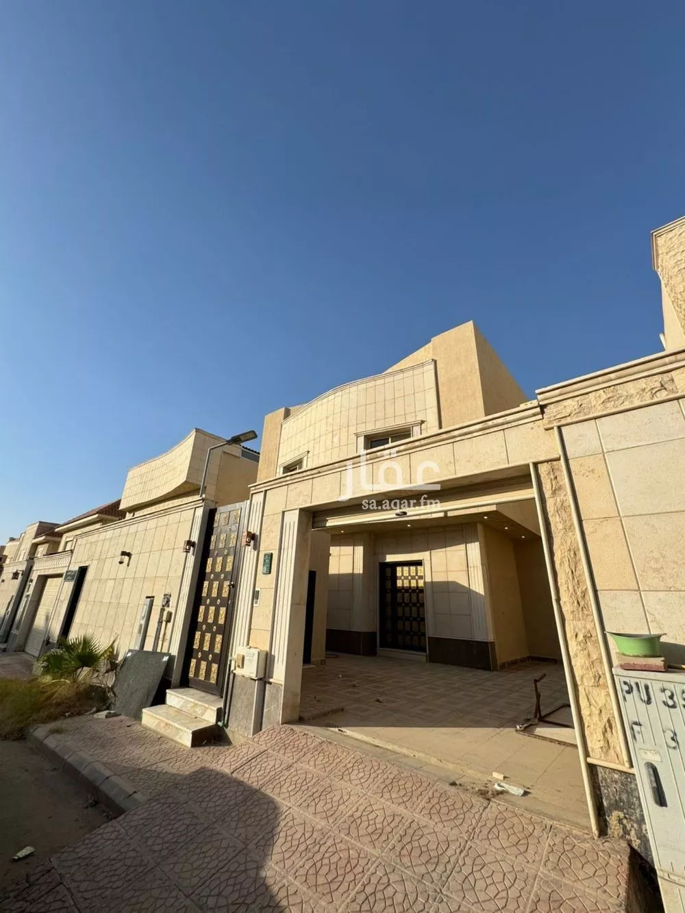 فيلا للبيع في شارع المضمار, حي الوادي, مدينة الرياض, منطقة الرياض 1 صورة