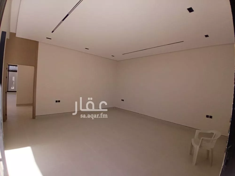 فيلا للبيع في شارع زياد بن أيوب, حي الرمال, مدينة الرياض, منطقة الرياض 1 صورة