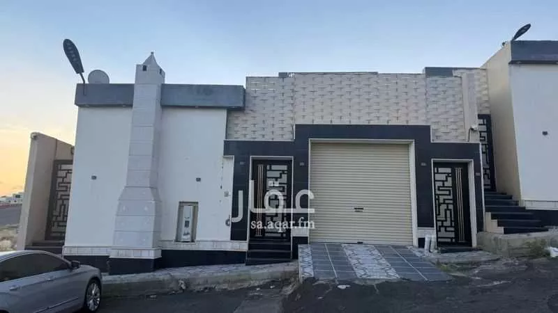 فيلا للبيع في شارع مسيربة ، حي سلطانة ، ابها ، منطقة عسير 1 صورة