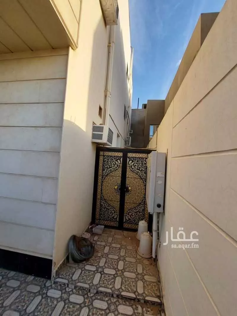 شقة للبيع في شارع مسعود بن سنان الاسلمى, حي الرانوناء, مدينة المدينة المنورة, منطقة المدينة المنورة 1 صورة