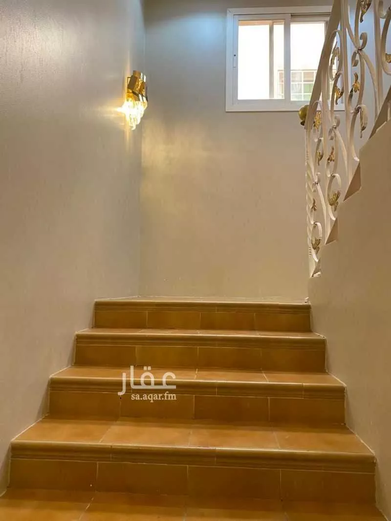 فيلا للبيع في شارع طوير, حي الفلاح, مدينة الرياض, منطقة الرياض 1 صورة