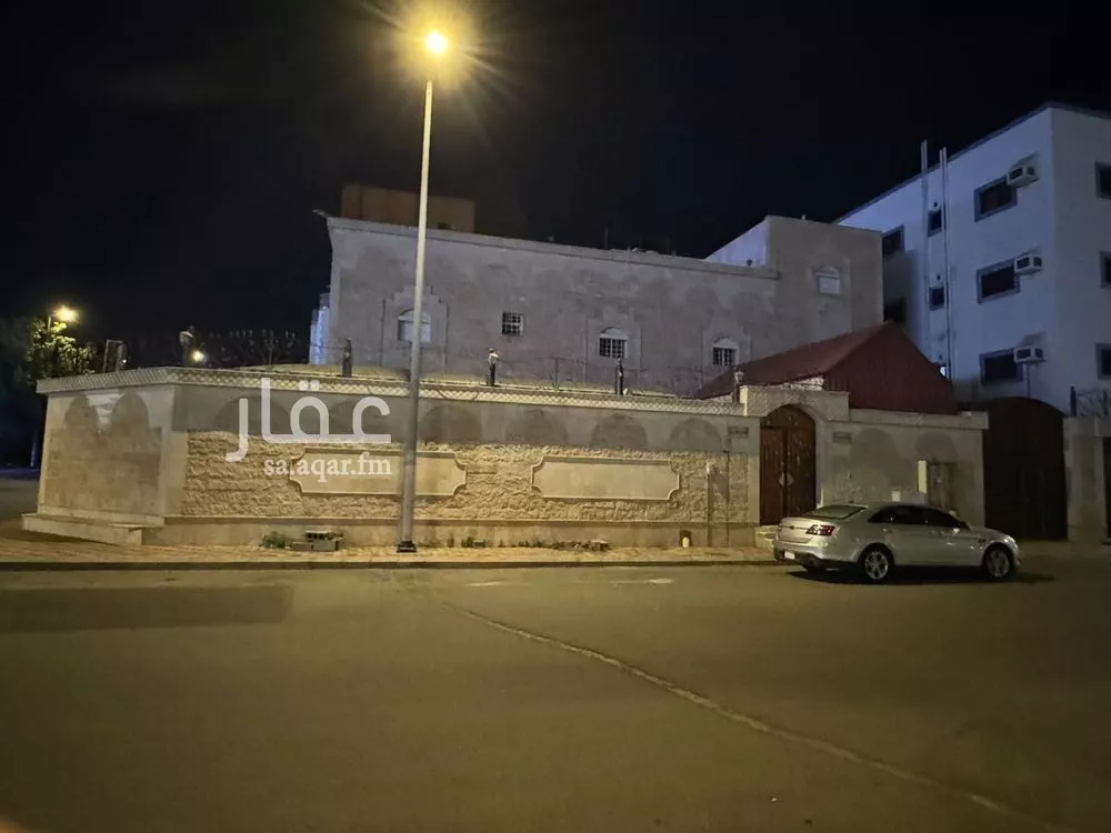 فيلا للبيع في شارع ابو المعالي التميمي, حي السلامة, مدينة مكة المكرمة, منطقة مكة المكرمة 1 صورة