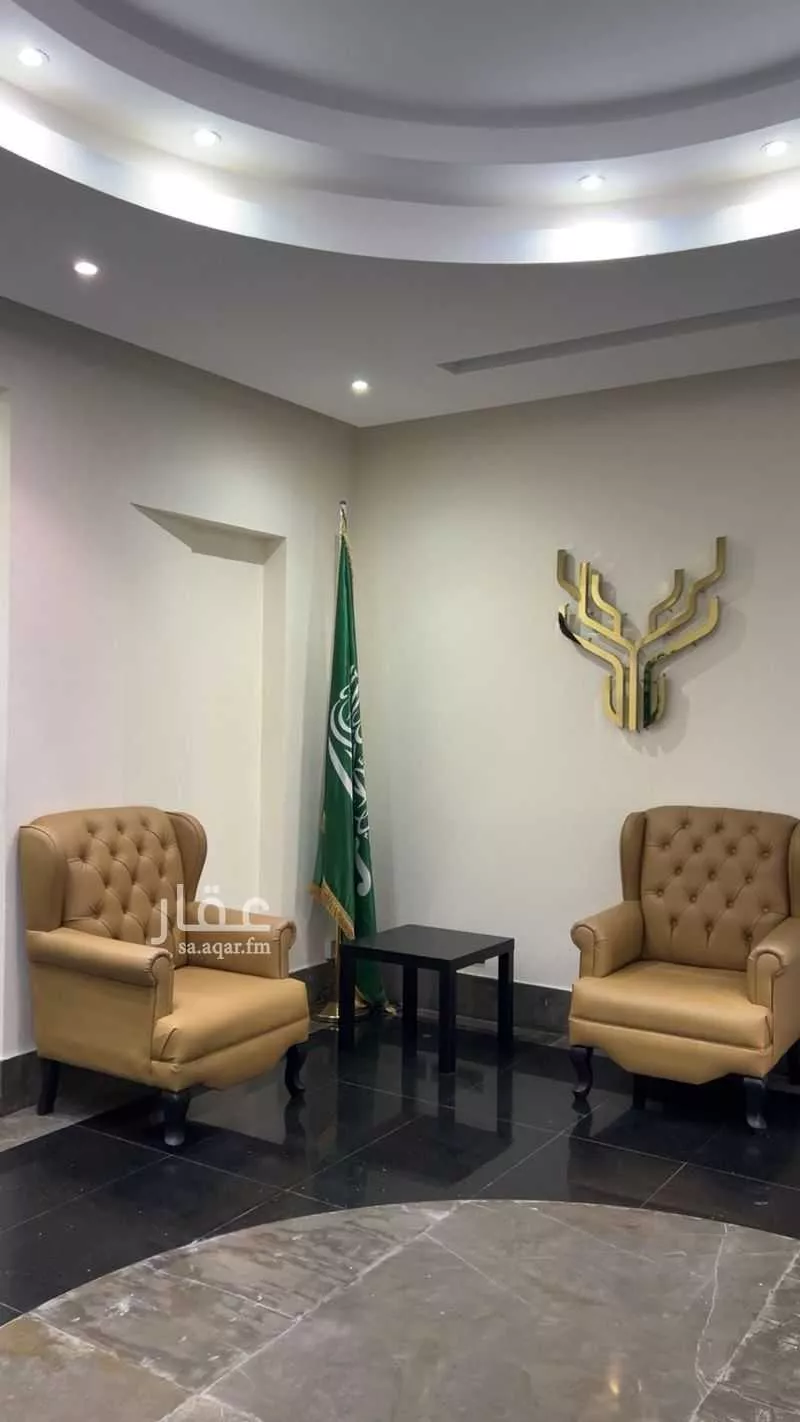 مكتب تجاري للإيجار في شارع حلمي كتبي ، جدة ، جدة 1 صورة
