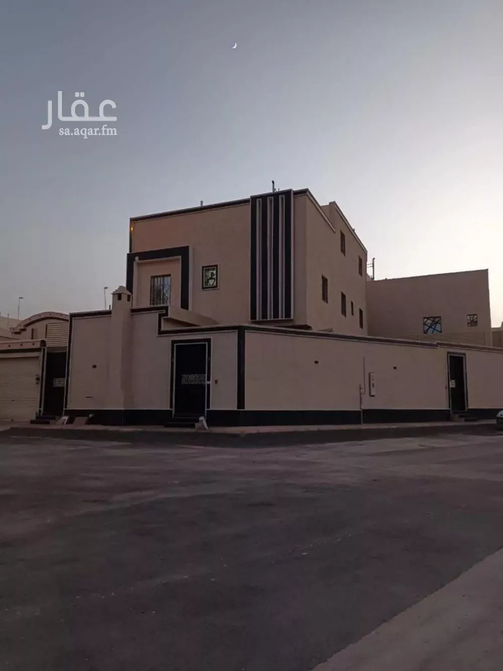 فيلا للبيع في شارع ابي الحسن الجهيري, حي طويق, مدينة الرياض, منطقة الرياض 1 صورة