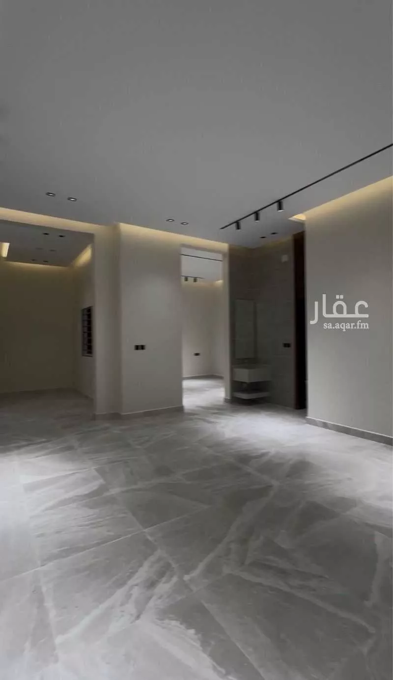 شقة للبيع في شارع السدرية, حي الروابي, مدينة أبها, منطقة عسير 1 صورة