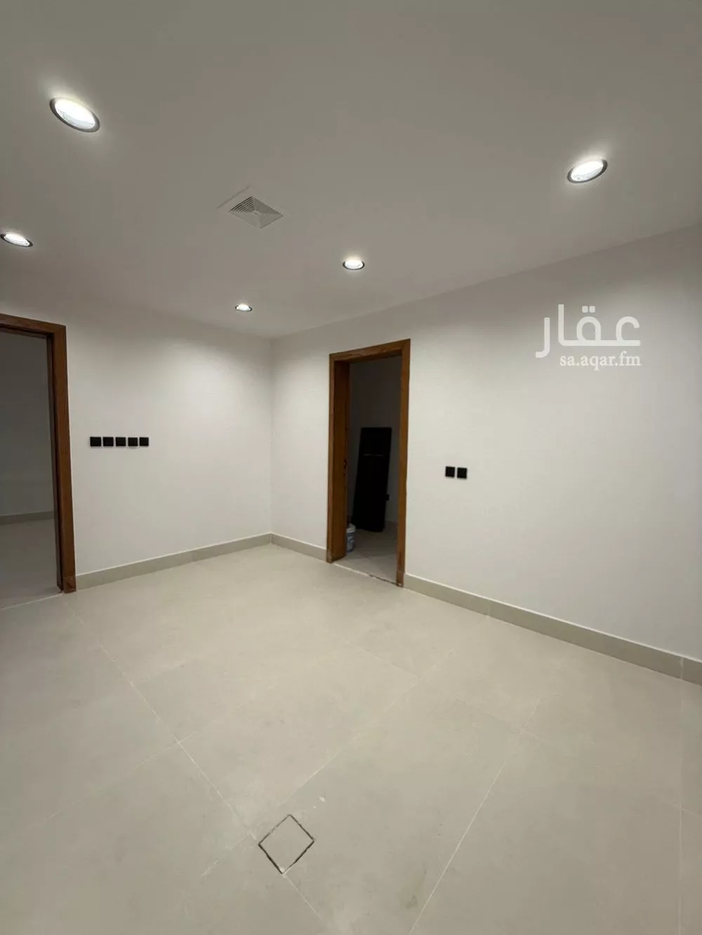 شقة للبيع في شارع لايوجد, حي الجنادرية, مدينة الرياض, منطقة الرياض 1 صورة