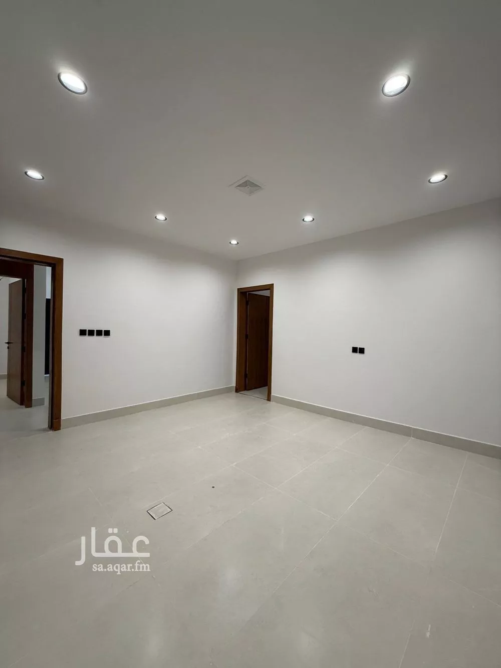 دور للبيع في شارع لايوجد, حي الجنادرية, مدينة الرياض, منطقة الرياض 1 صورة