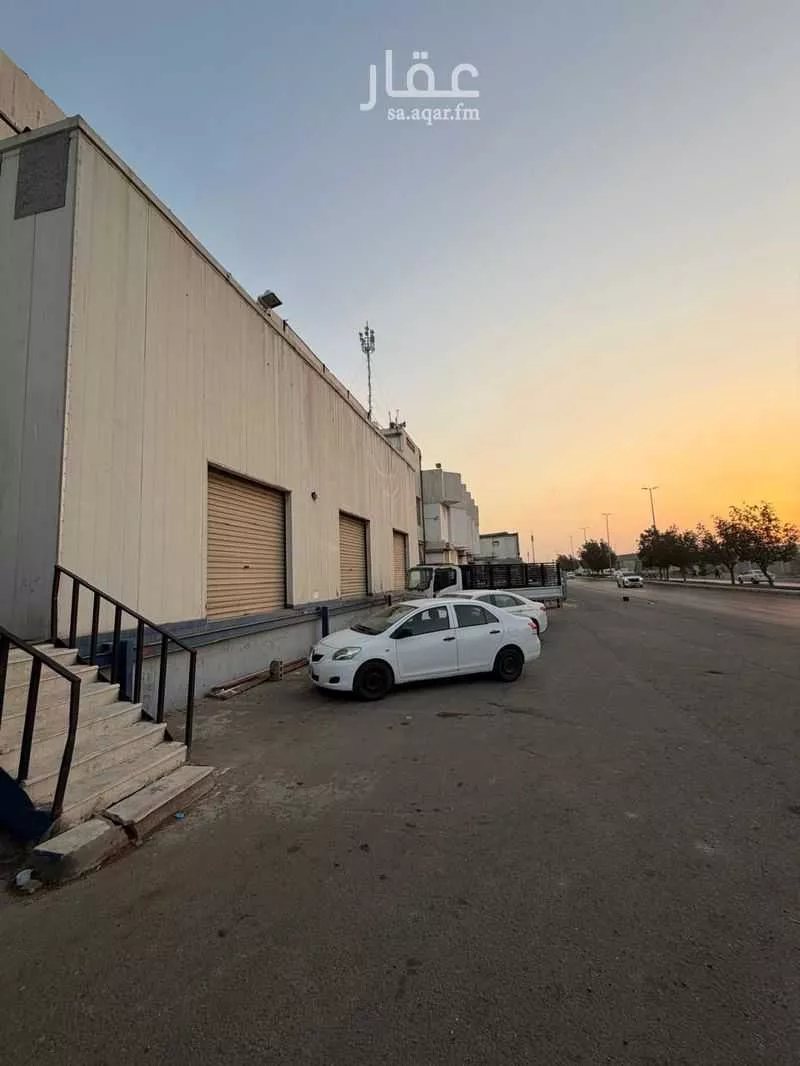 مستودع للإيجار في شارع المحجر, حي المحجر, مدينة جدة, منطقة مكة المكرمة 1 صورة