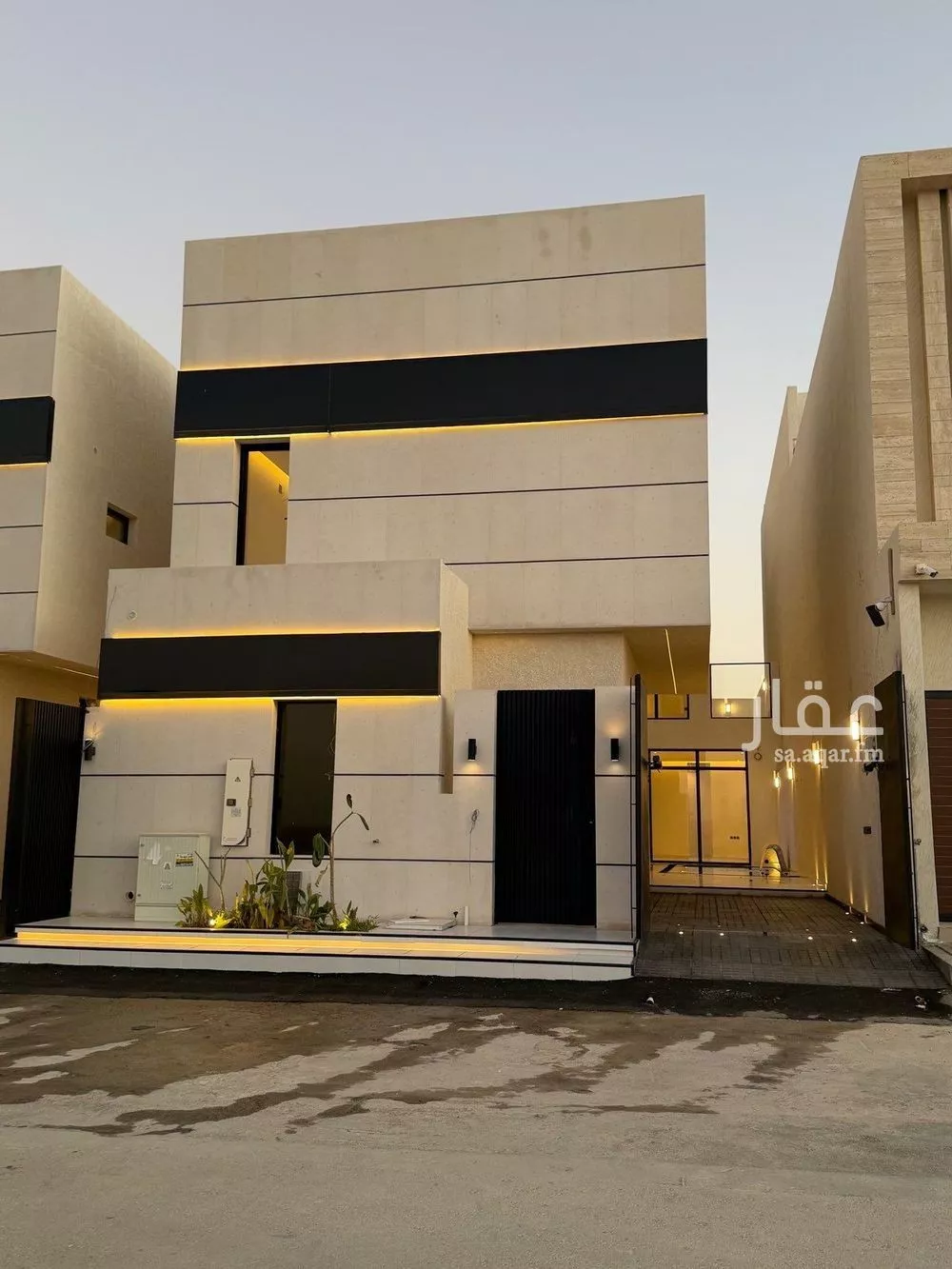 فيلا للبيع في شارع محمد بن أبي بكر القيم, حي المهدية, مدينة الرياض, منطقة الرياض 1 صورة