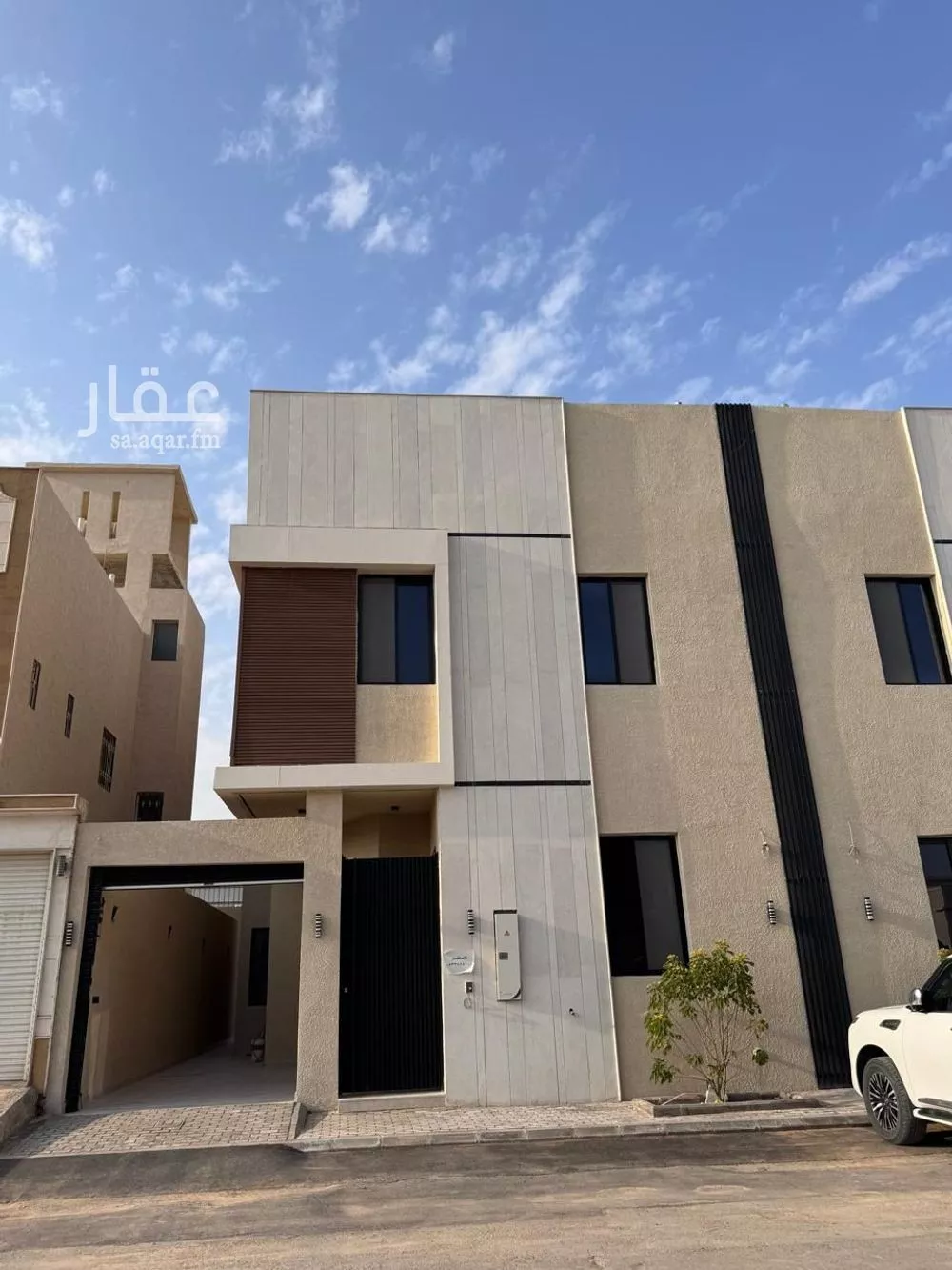 فيلا للبيع في شارع السيل الكبير, حي المهدية, مدينة الرياض, منطقة الرياض 1 صورة