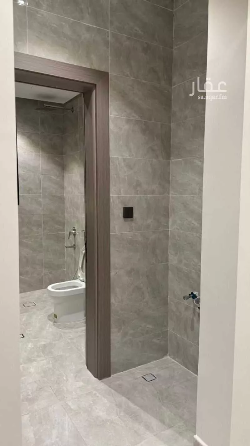 شقة للبيع في شارع العطايف ، حي الحمراء ، الخبر ، الخبر 1 صورة