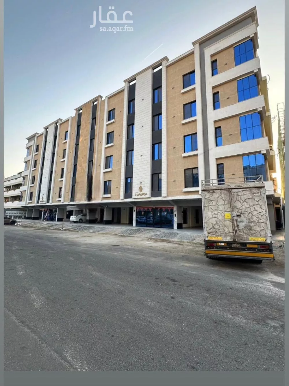 شقة للبيع في شارع طه حسين, حي مشرفة, مدينة جدة, منطقة مكة المكرمة 1 صورة