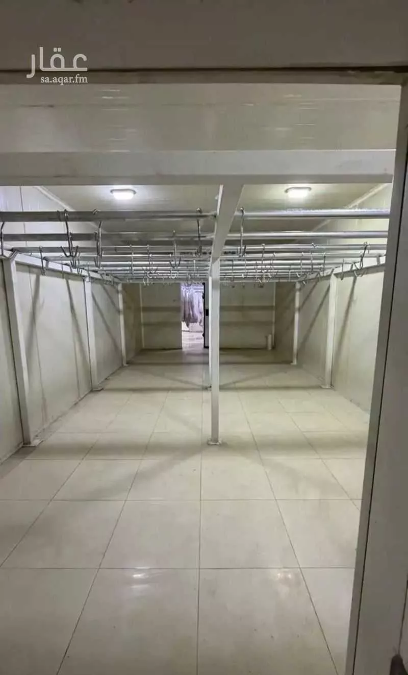 محل للبيع في شارع بداي بن مضيان ، حي عتيقة ، الرياض ، منطقة الرياض 1 صورة