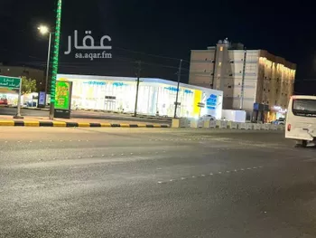 عمارة للبيع في شارع شارع الامير سلطان بن عبدالعزيز, حي الفيصلية, مدينة حفر الباطن, المنطقة الشرقية صورة 2