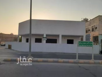 عمارة للبيع في شارع شارع الامير محمد بن فهد, حي العزيزية, مدينة الخفجى, المنطقة الشرقية صورة 2