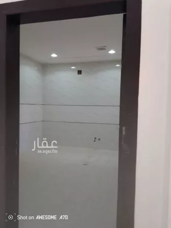 فيلا للبيع في شارع ابي عبدالله الأندلسي, حي عكاظ, مدينة الرياض, منطقة الرياض صورة 5